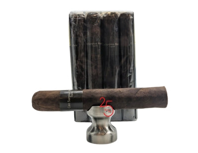 CAO Surplus Maduro Gigante