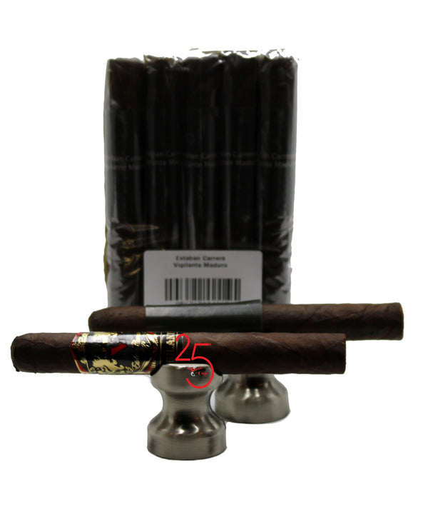 Esteban Carreras Vigilante Maduro Churchill