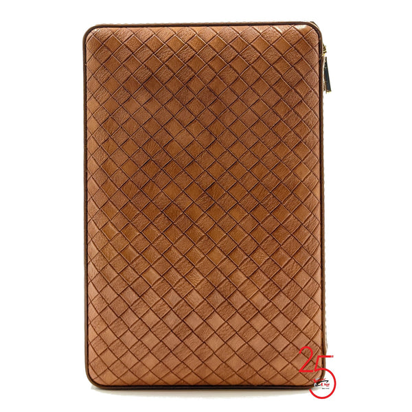 Wooden Leather 5CC Travel Humidor with Cutter. Click here to see Collection!
