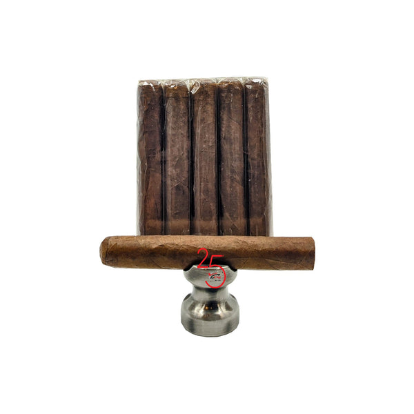 Smokin' Dominican Long fill Robusto Natural. Buy 10 and get one for a penny!