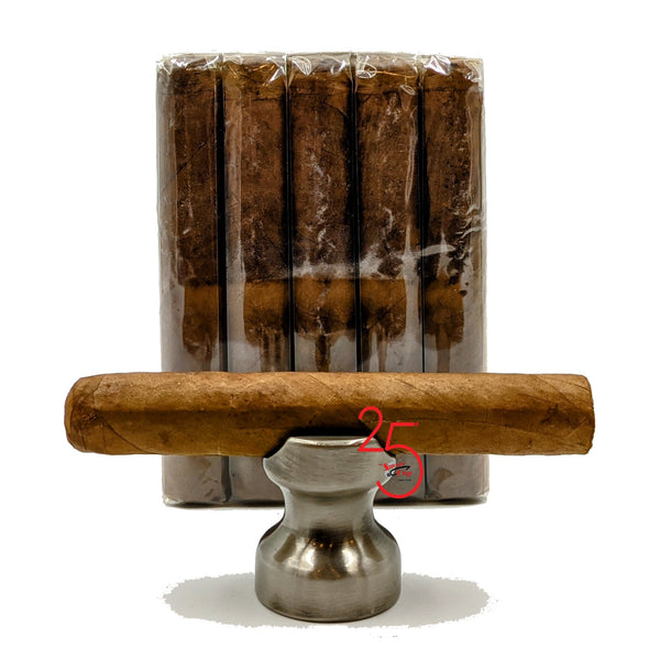 Smokin' Nicaraguan Robusto Connecticut 5" x 50. BUY 10 GET ONE FOR A PENNY or BUY 15 GET TWO FOR TWO PENNIES.